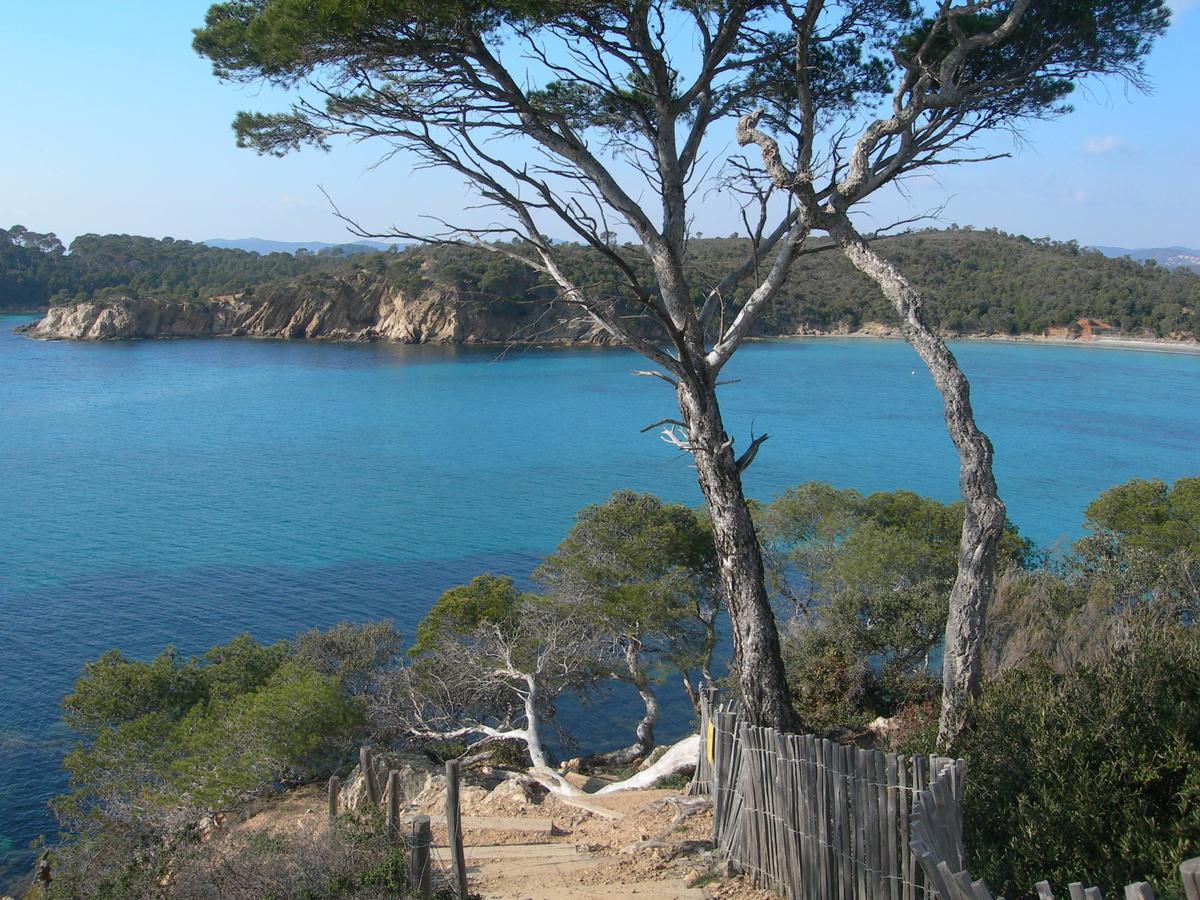 Hotel Azureva La Londe Les Maures Esterno foto