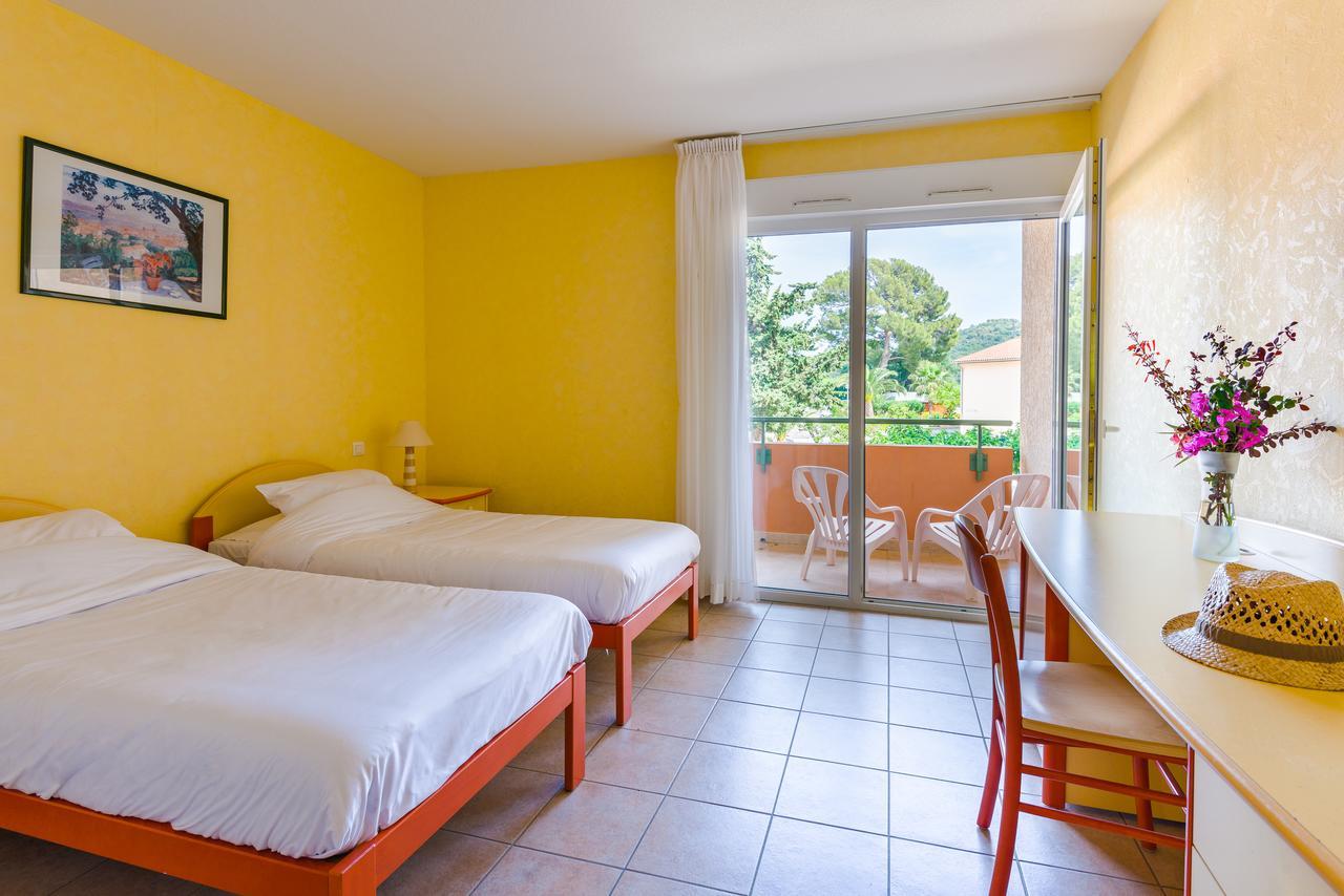 Hotel Azureva La Londe Les Maures Esterno foto