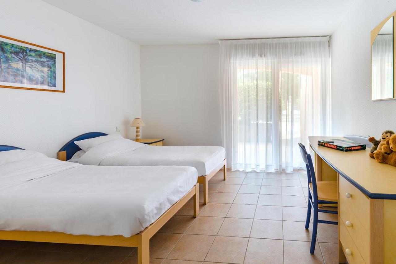 Hotel Azureva La Londe Les Maures Esterno foto